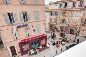 place-des-13-cantons-photo-3_1_orig-1